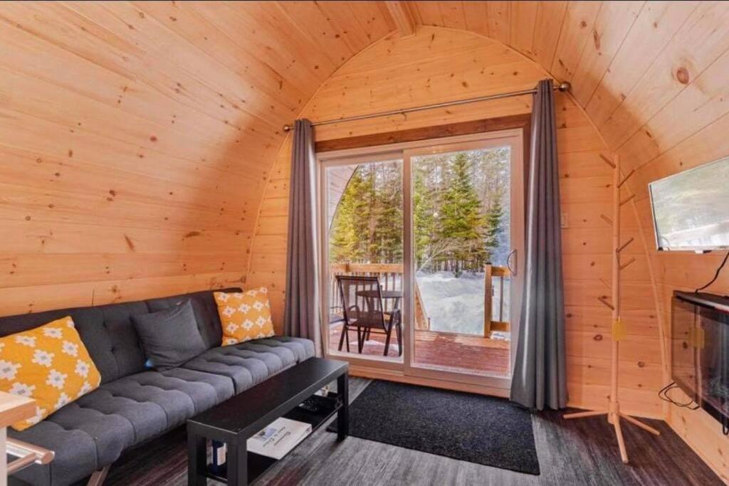 Chalet Alice A Louer Avec Spa Mauricie Saint-Alexis-des-Monts Exterior photo